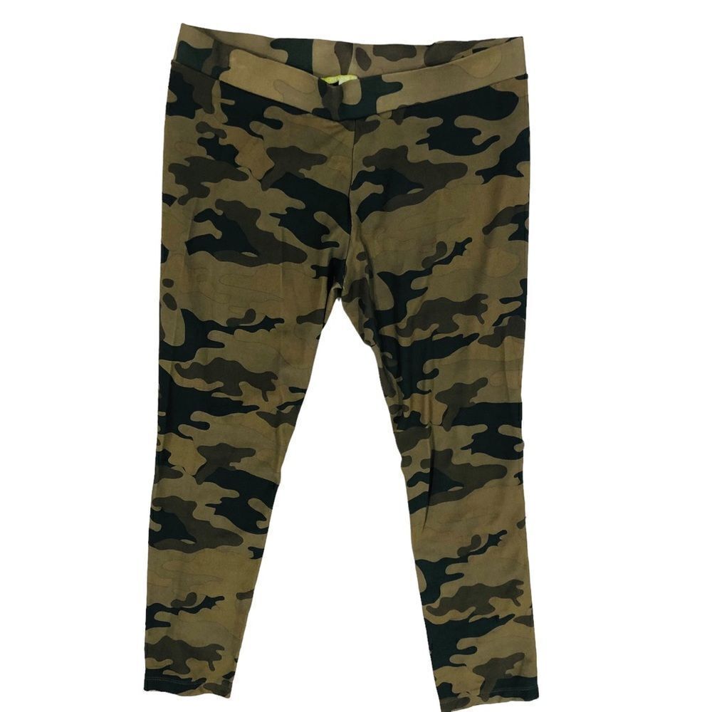 Nwot Gianni Bini Camo Leggings Sll